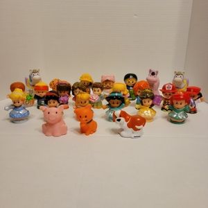 Lot of 24 Fisher-Price Little People and 1 Mega Block